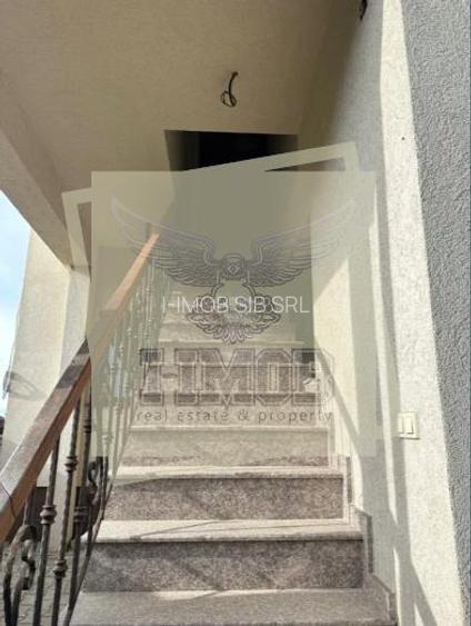 Casa individuala 6 camere 2 niveluri cu acces separat in Selimbar