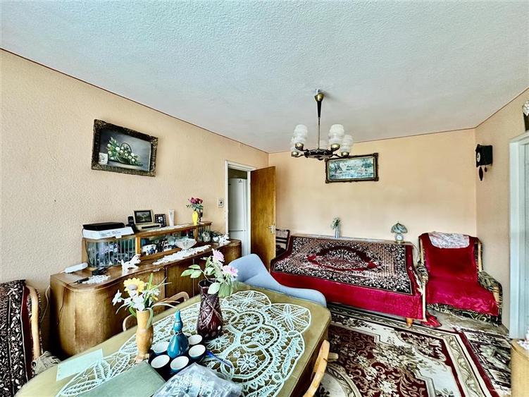 APARTAMENT 3 CAMERE, 2 BALCOANE – ZONA DE NORD, PLOIESTI