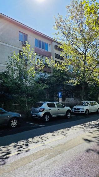 Piata Muncii-Ion Tuculescu, 7min metrou