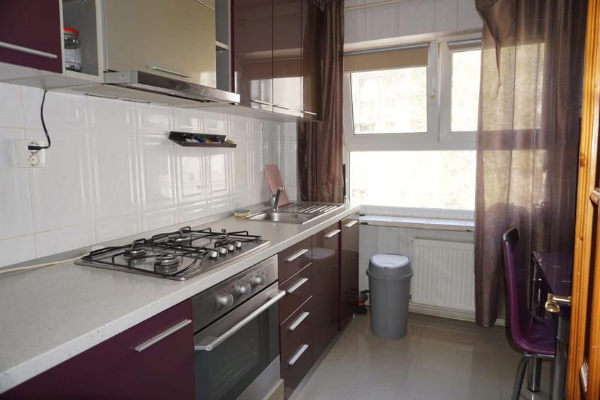 Apartament 3 camere, 59 mp, zona Ultracentral