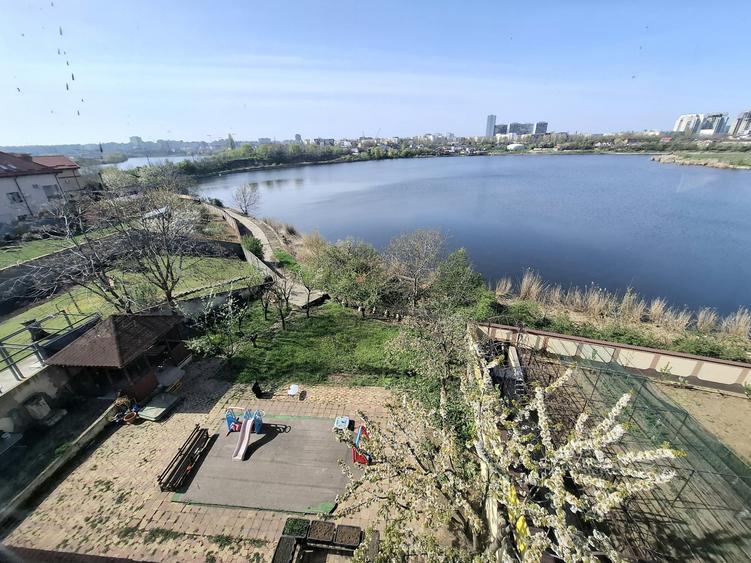 5 Camere | 217 MP | Panoramic | Etaj 2 + mansarda | Parcare | Centrală