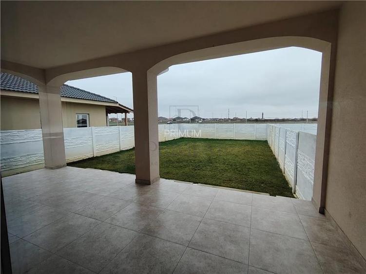 Duplex deosebit - asfalt - toate utilitatile - 14
