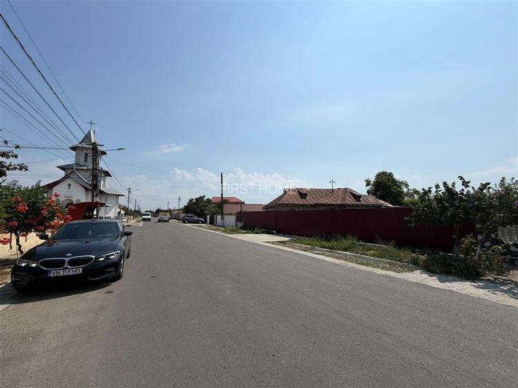 Teren  4.699mp sat Milcov de vanzare la sosea - 8