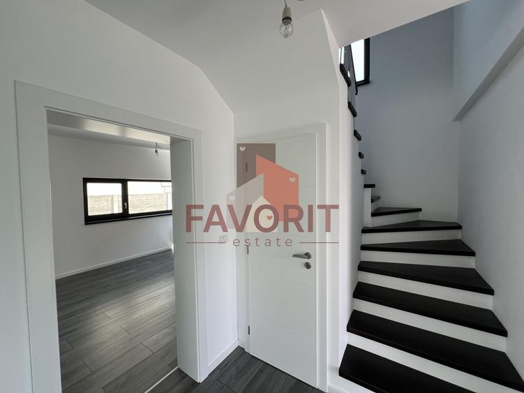 COMISON 0% | Duplex 5 camere despartit prin carport | Chisoda