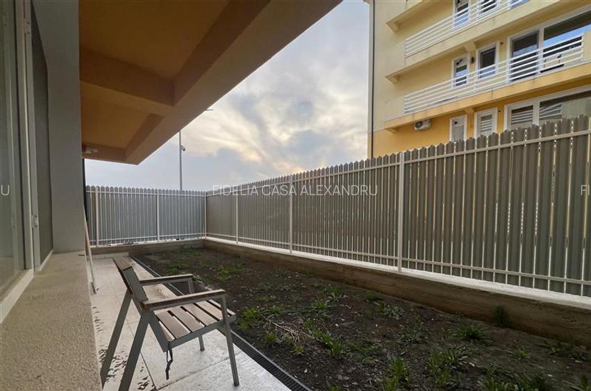 Apartament 2 camere de vânzare | 49 mp utili + grădină 11 mp | Bl - 12