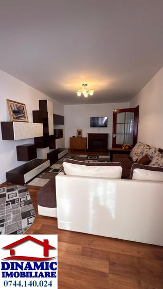 Apartament 3 camere, decomandat, 80 mp – parter înalt – 490 €/lună