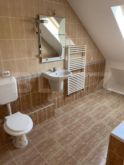 Apartament 2 dormitoare, 83 mp, zona Podul Jelnei