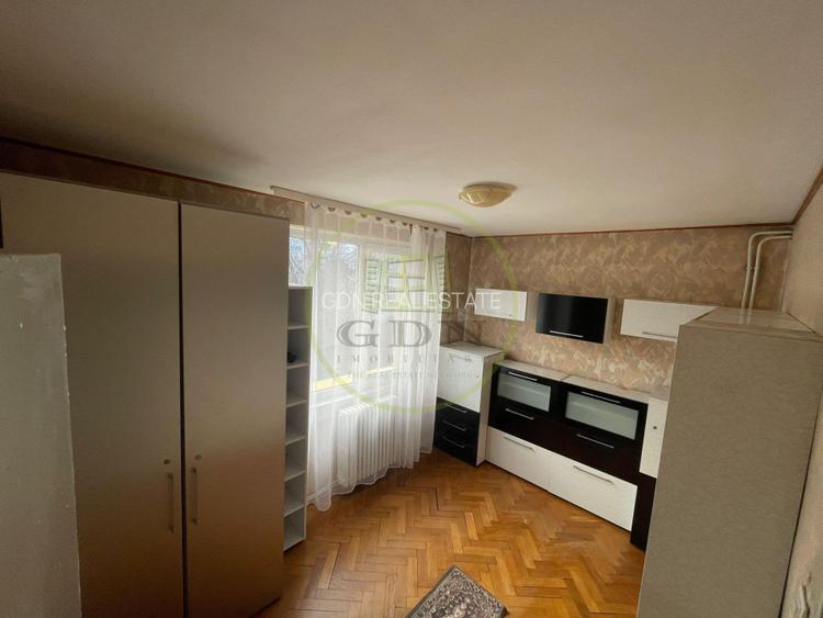 Apartament cu 4 camere de vânzare - Reghin - etaj 1 - 3
