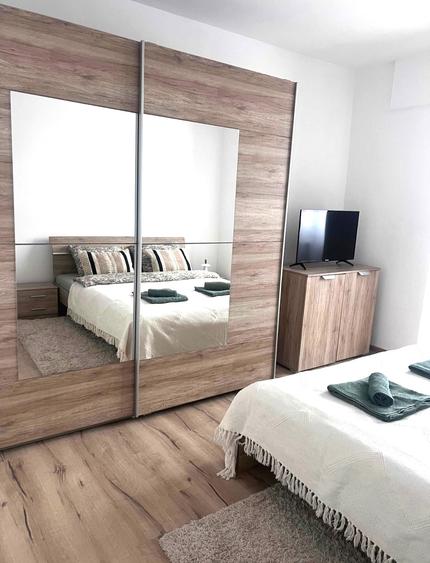 Apartament 3 camere 67mp zona Centrala finisat mobilat 117.000eur neg