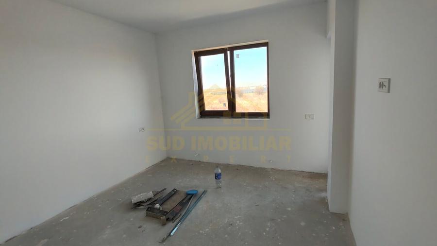 Vila Individuala - 5 Camere - 492 mp teren - Sos. Oltenitei DN 4 / A0