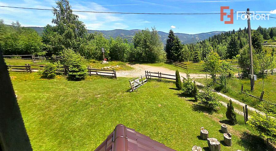 Cabane cu 7 camere de vanzare in Albac