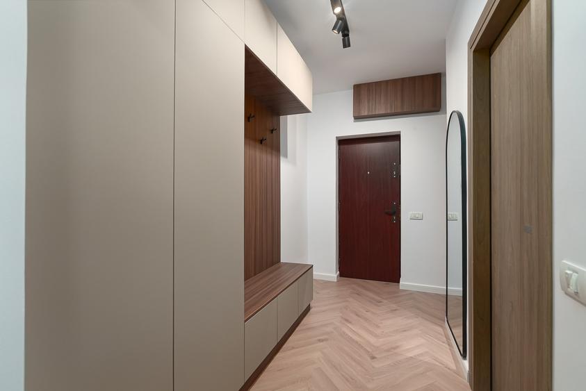 Apartament 2 camere, renovat recent, Universitate - ultracentral, bloc 1980