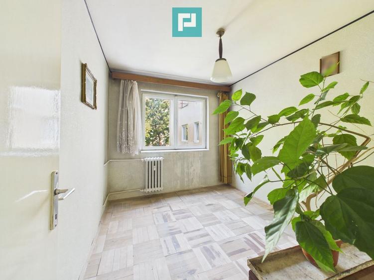 Apartament cu 3 camere, etajul 3, Calea Romanilor