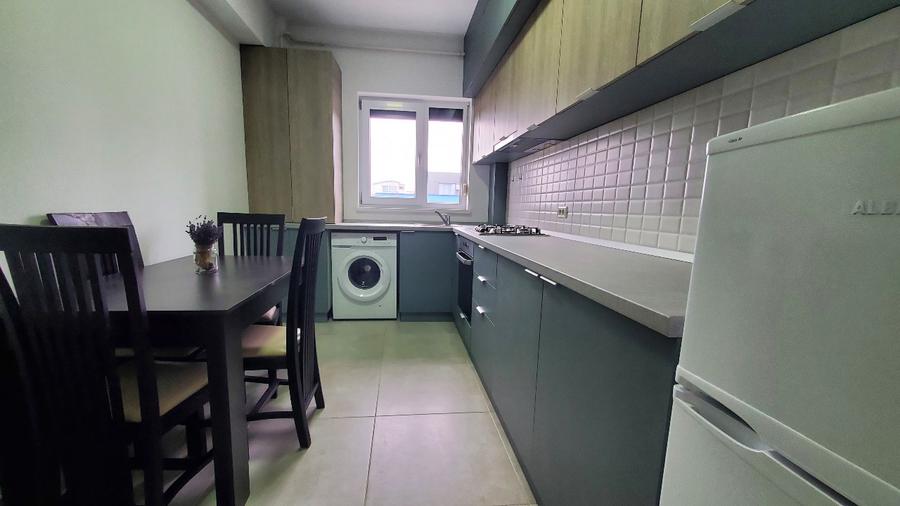 Proprietar inchiriez apartament zona centrala