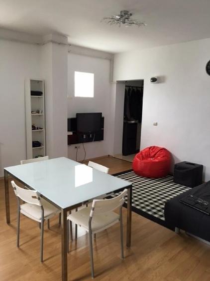 Vănd apartament 2 camere const.2011 .