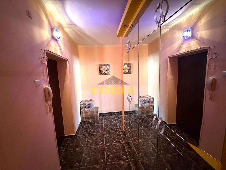 Apartament de închiriat cu 1 cameră, 40 mp / Etaj 1 - 4