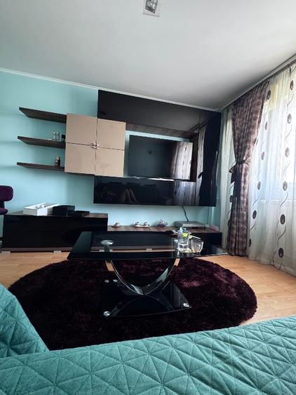 Proprietar inchiriez apartament 2 camere Constantin Brancoveanu si loc PARCARE