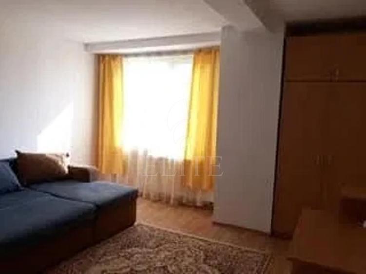 Apartament o camera în zona OASULUI