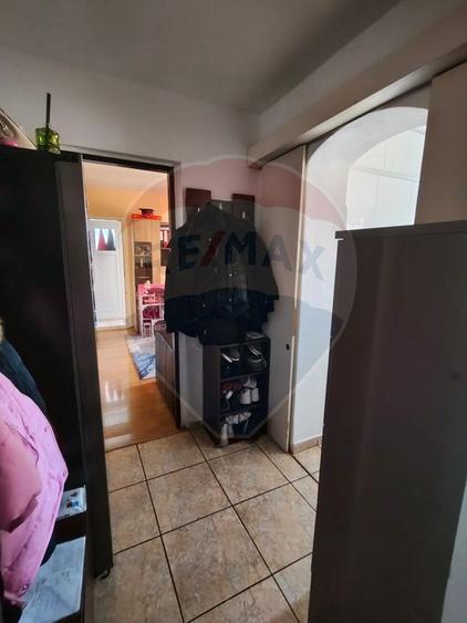 Apartament 3 camere Zona Materna