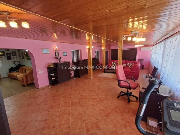 Vanzare apartament 4 camere-Imobiliare MAXICONFORT