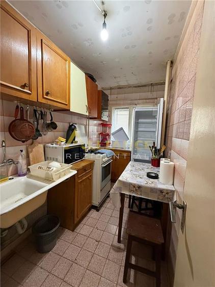 Ap.2 camere ,zona Brancoveanu,3-4 minute pana la STB.Mobilat/utilat.