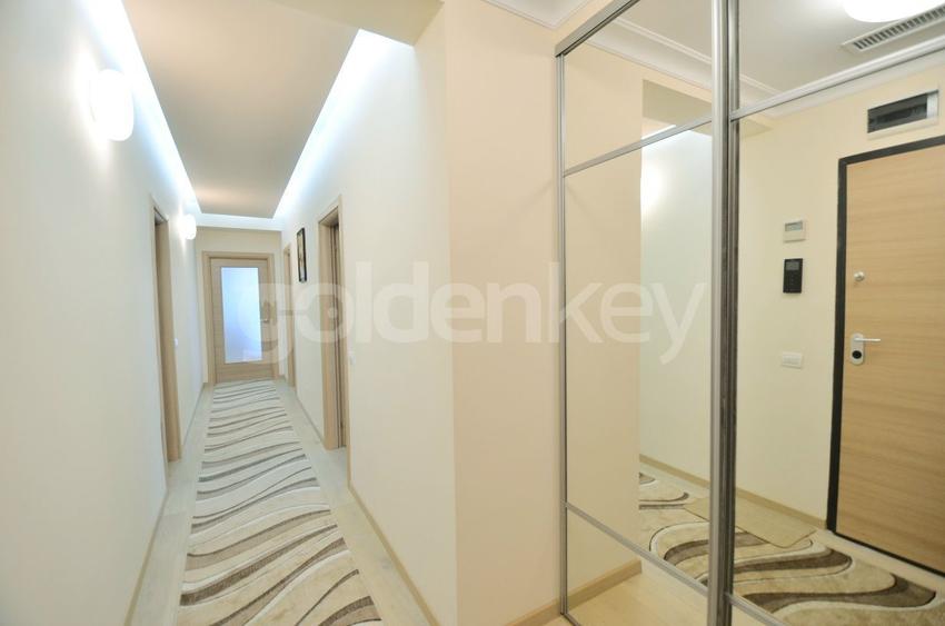 Apartament cu 4 camere si vedere spre Lacul Tei