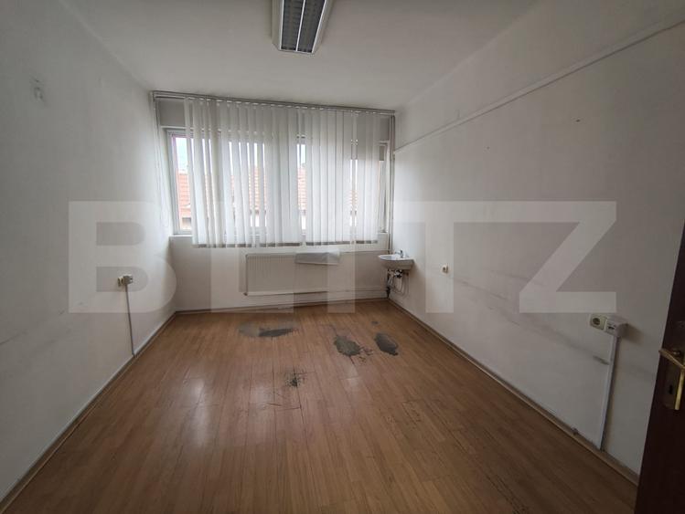 Spatiu de inchiriat in zona centrala