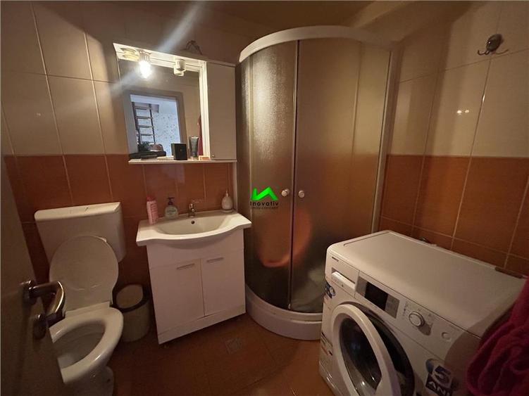 Apartament de vanzare 4 camere 2 bai Sibiu Turnisor