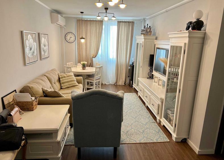 Penthouse zona centrală | 85 mp utili | 2 terase, 2 balcoane