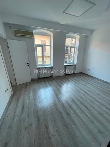 Spațiu de Birouri Premium de Vânzare –103 mp –Ultracentral –B. M, Kogălniceanu12 - 2