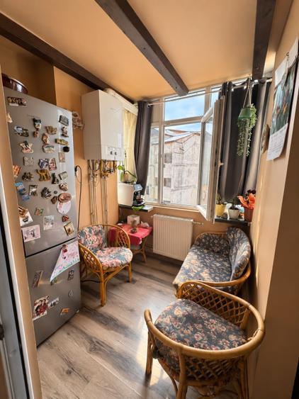 Apartament 3 camere, 63 mp, zona Garii