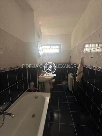 Apartament 2 camere bloc fara risc - Podu Ros