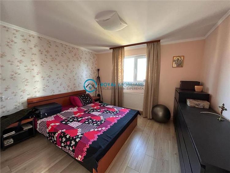 Royal Imobiliare - Vanzare Casa zona Bereasca
