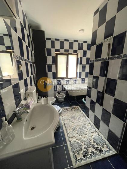 Casă Duplex Integral (Ambele Părți) - 325mp Utili, 1000mp Teren, Asfalt - 7