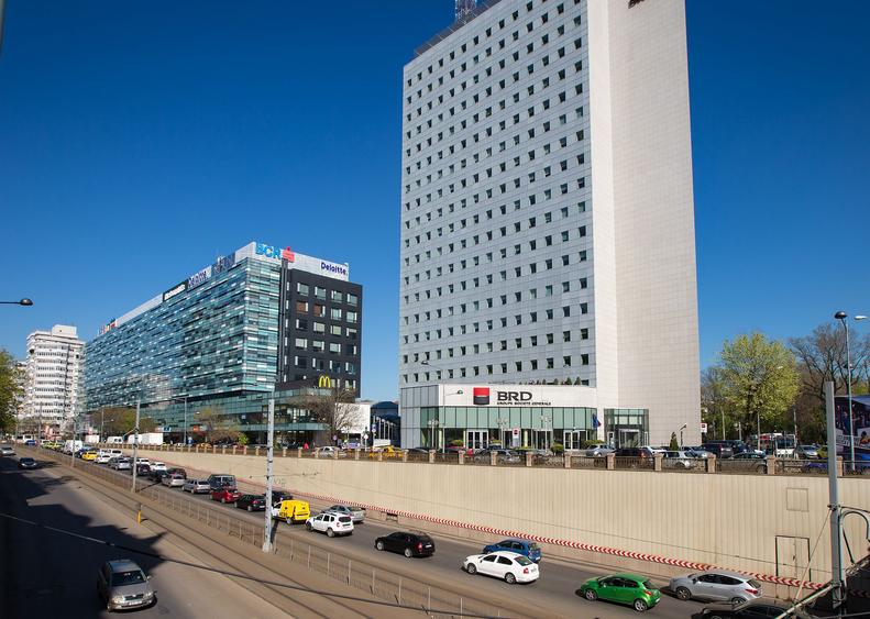 America House, Nicolae Titulescu 4-8 - comision 0%, reprezentam proprietarul!