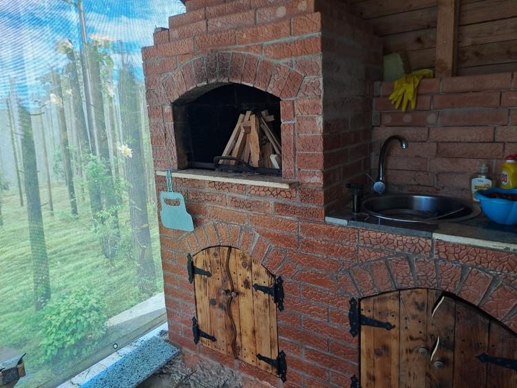 De vanzare teren intravilan cu livada si utilitati
