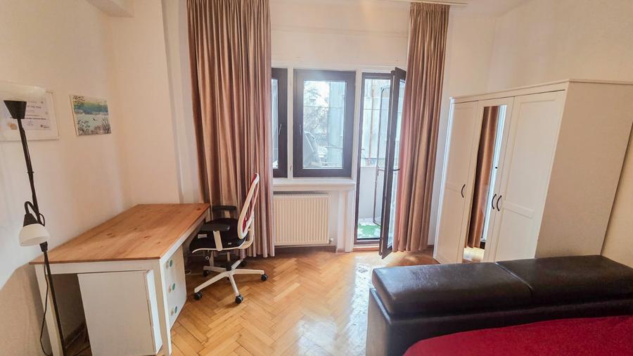 Apartment 3 camere in zona Unirii