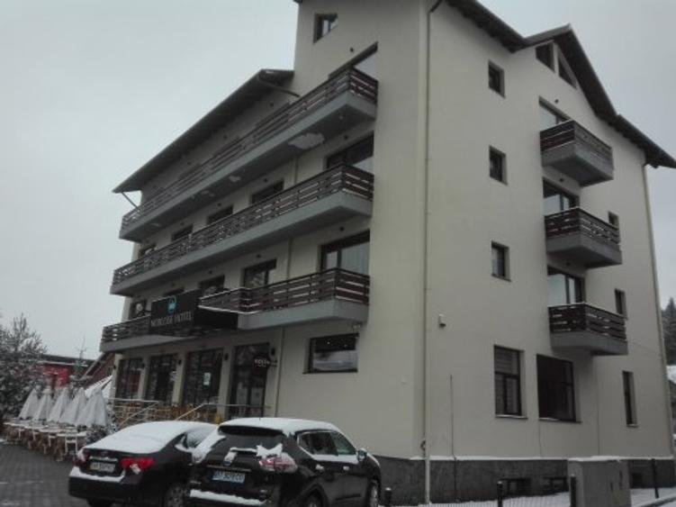 VAND/INCHIRIEZ  HOTEL  ULTRACENTRAL  PREDEAL LA BD LANGA PARTIILE DE SCHI
