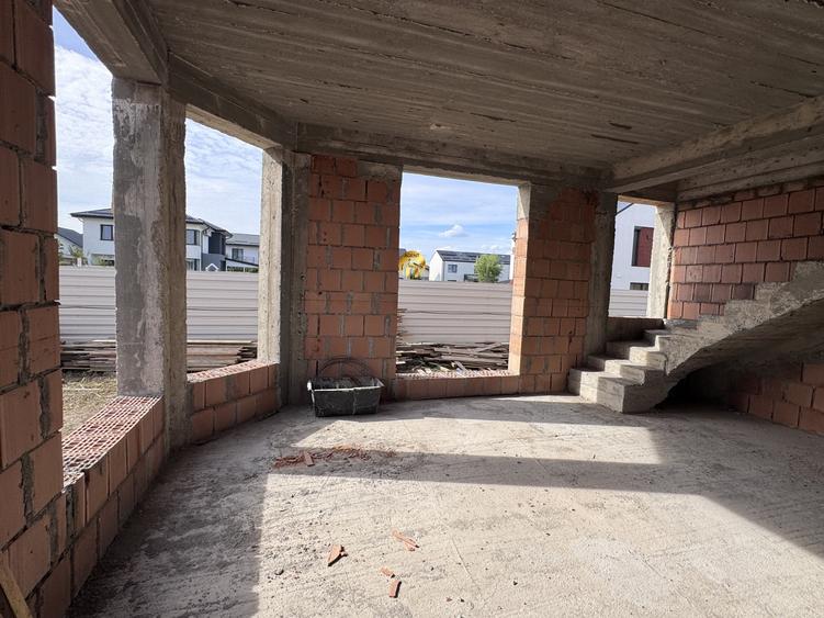 Casa 3 camere - Duplex la Cheie - Otopeni Odaile