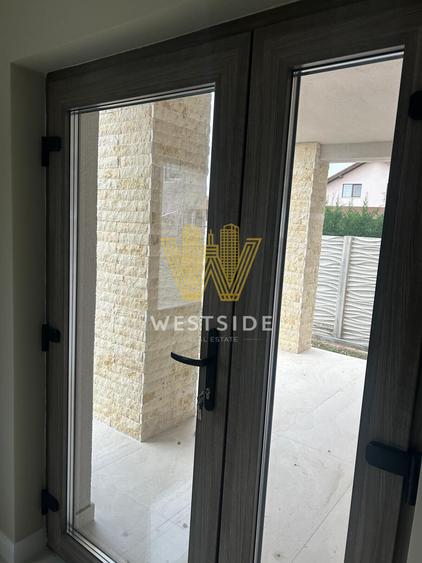 Casa premium individuala de vanzare, in Giroc