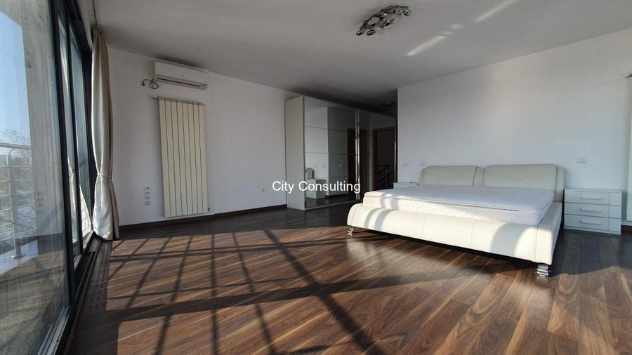 Herastrau Inchiriere duplex cu 5 camere si vedere panoramica