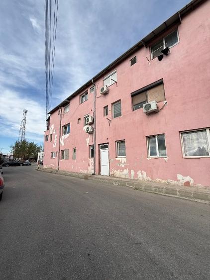 Apartament mobilat de vânzare lângă Brico