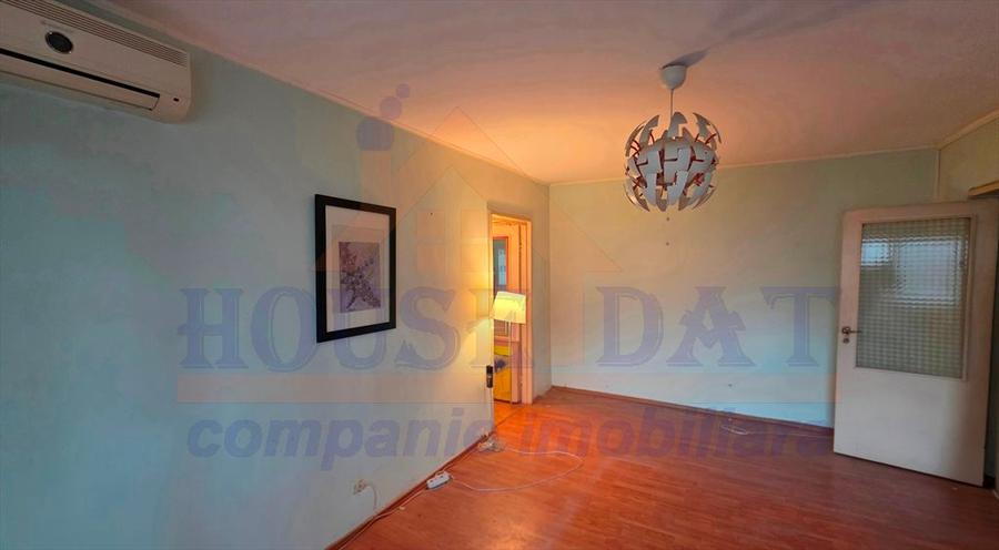 Vanzare apartament 2 camere Gorjului, bloc 1982