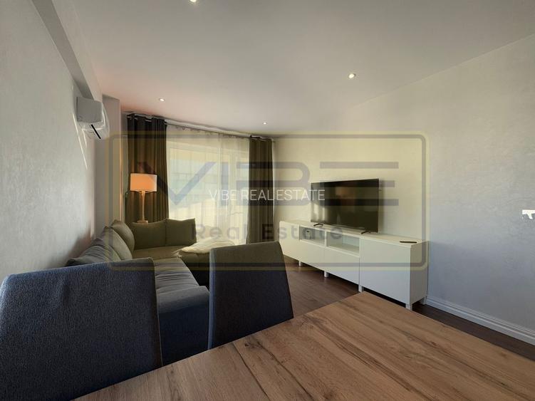 Apartament 2 camere + posibilitate 2 locuri parcare Copou - Royal Town