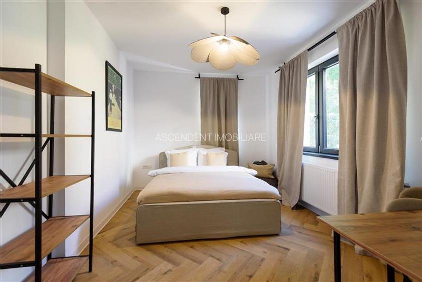Vila boutique, Centrul Istoric Brasov, 2 unitati, regim hotelier activ,vedere pa - 51
