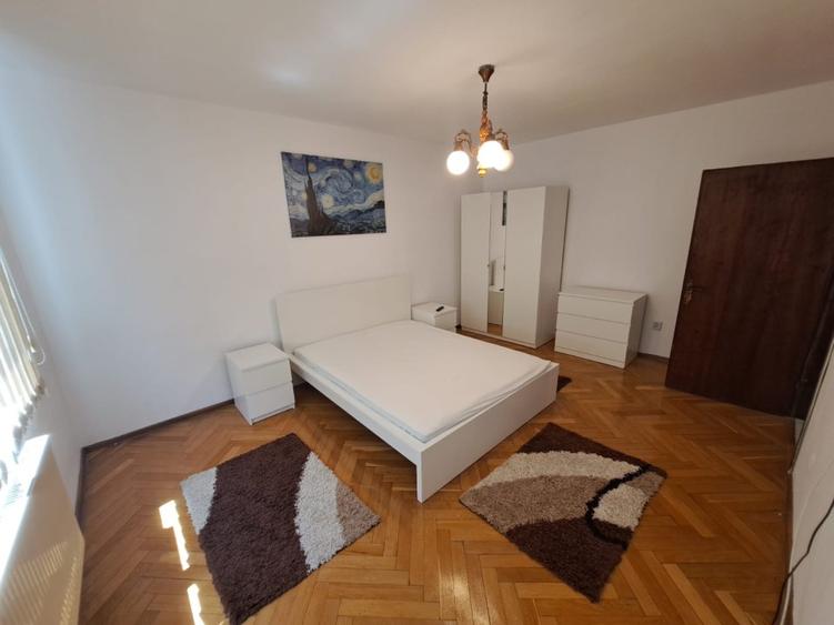 Take Ionescu, apartamet spatios cu parcare in curte