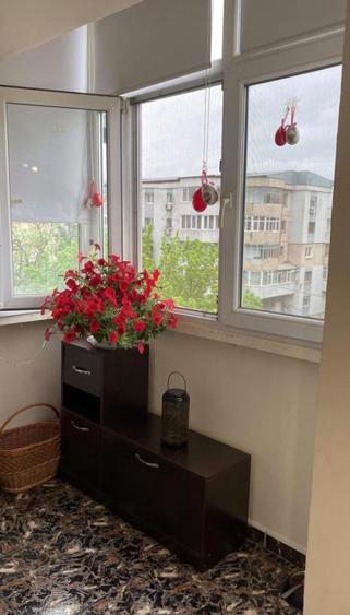 Apartament decomandat 3 camere, 71.86 mp, 2 bai, zona 1 Mai