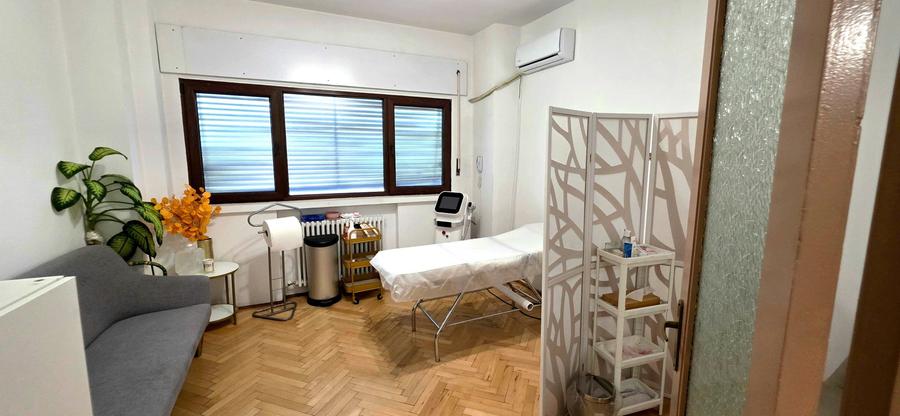 Apartament 2 camere de vânzare în zona Universitate ideal investitie