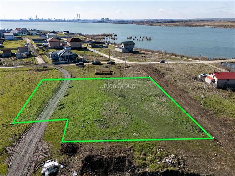 Teren Intravilan 615 mp Langa Lac, Corbu - 9