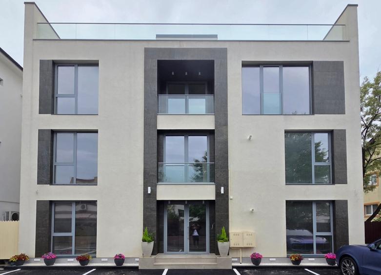 Apartament penthouse in Pipera - 5 camere si terasa